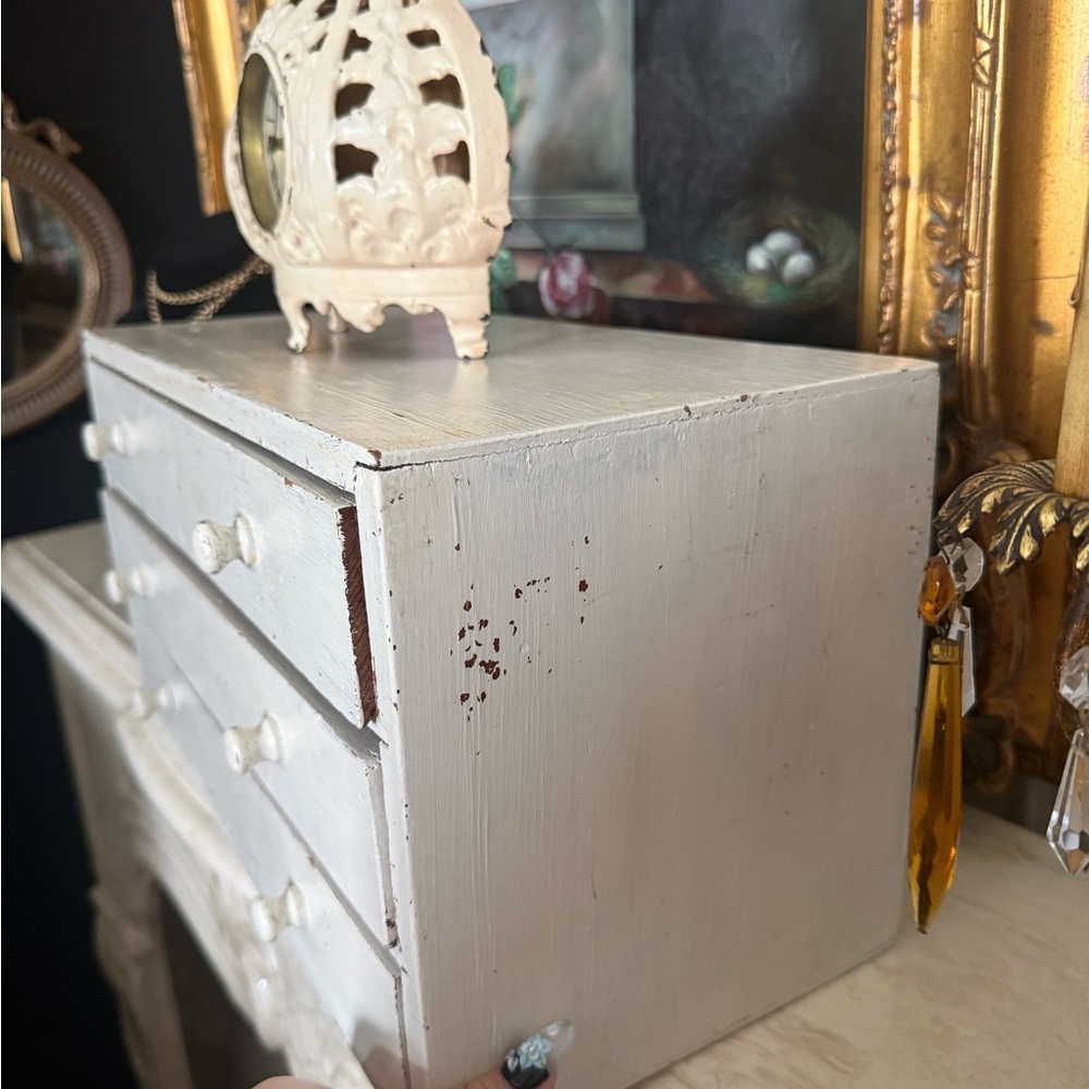 Shabby Chic White Three-Drawer Organizer - Picture 2 of 6